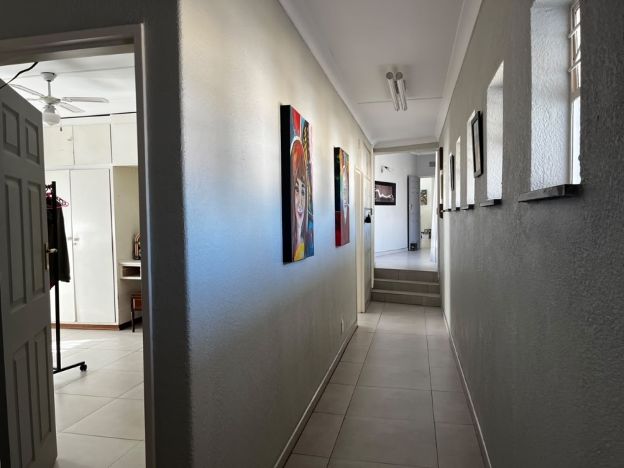3 Bedroom Property for Sale in Flamwood North West